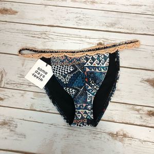 Somedays Lovin’ Amardi Cross Over Bikini Bottoms